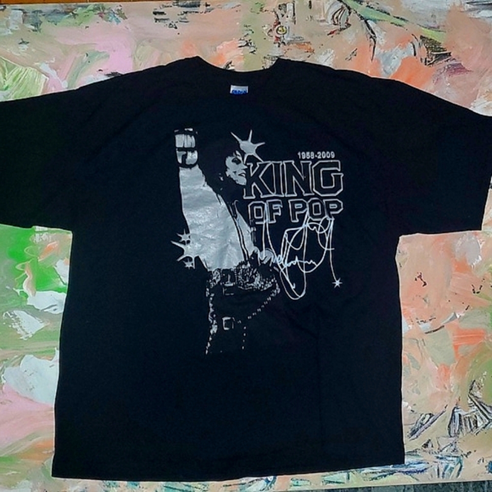 Michael Jackson King of Pop mens graphic tee